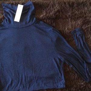 Women’s Navy Thin Turtleneck
